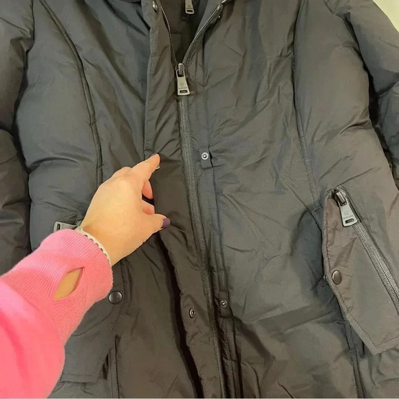 NWT Bernardo Eco Plume Long Puffer Coat Shiny hood size Largee - Picture 5 of 14